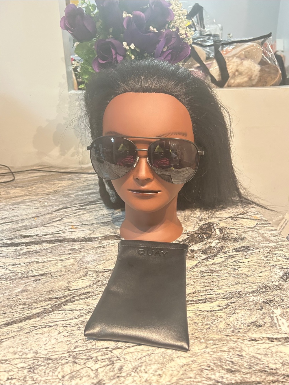 Quay Australia Black Aviator Sunglasses with Smoke Lenses Vivienne NWOT